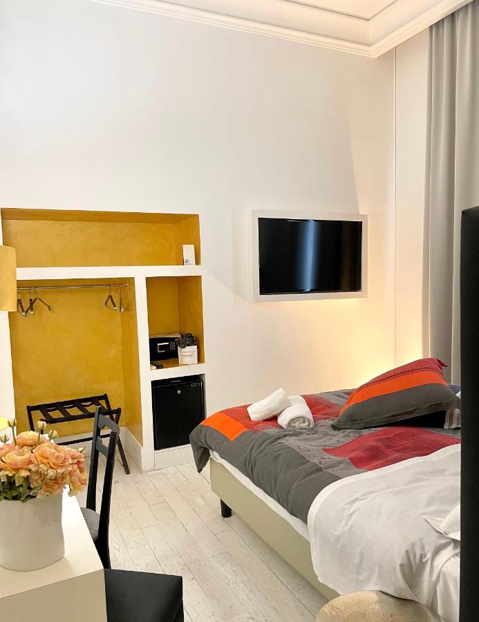 Xenia Luxury Rooms Реджо-ди-Калабрия Экстерьер фото